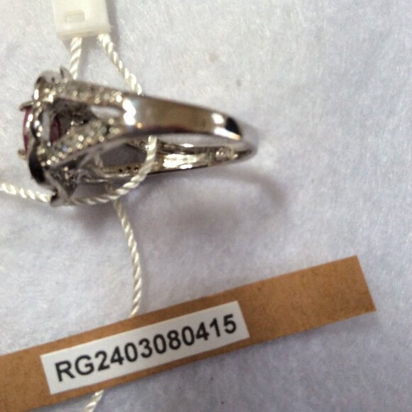 NWT 14k WHITE GOLD Oval GENUINE Ruby 10x8mm White Topaz Ring Sz 8 MSRP $450 - Picture 3 of 4